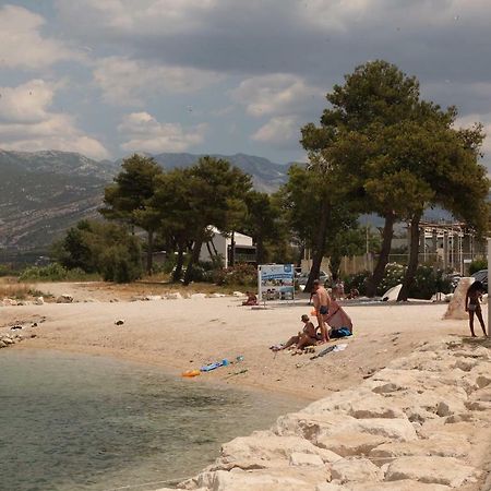 Apartments Mali Raj Vranjic Εξωτερικό φωτογραφία