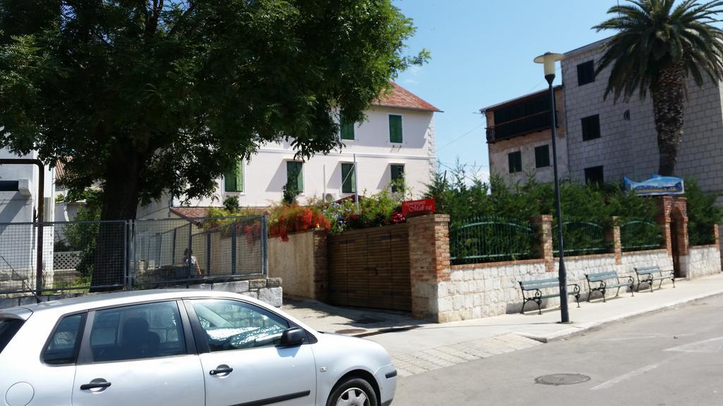 Apartments Mali Raj Vranjic Εξωτερικό φωτογραφία
