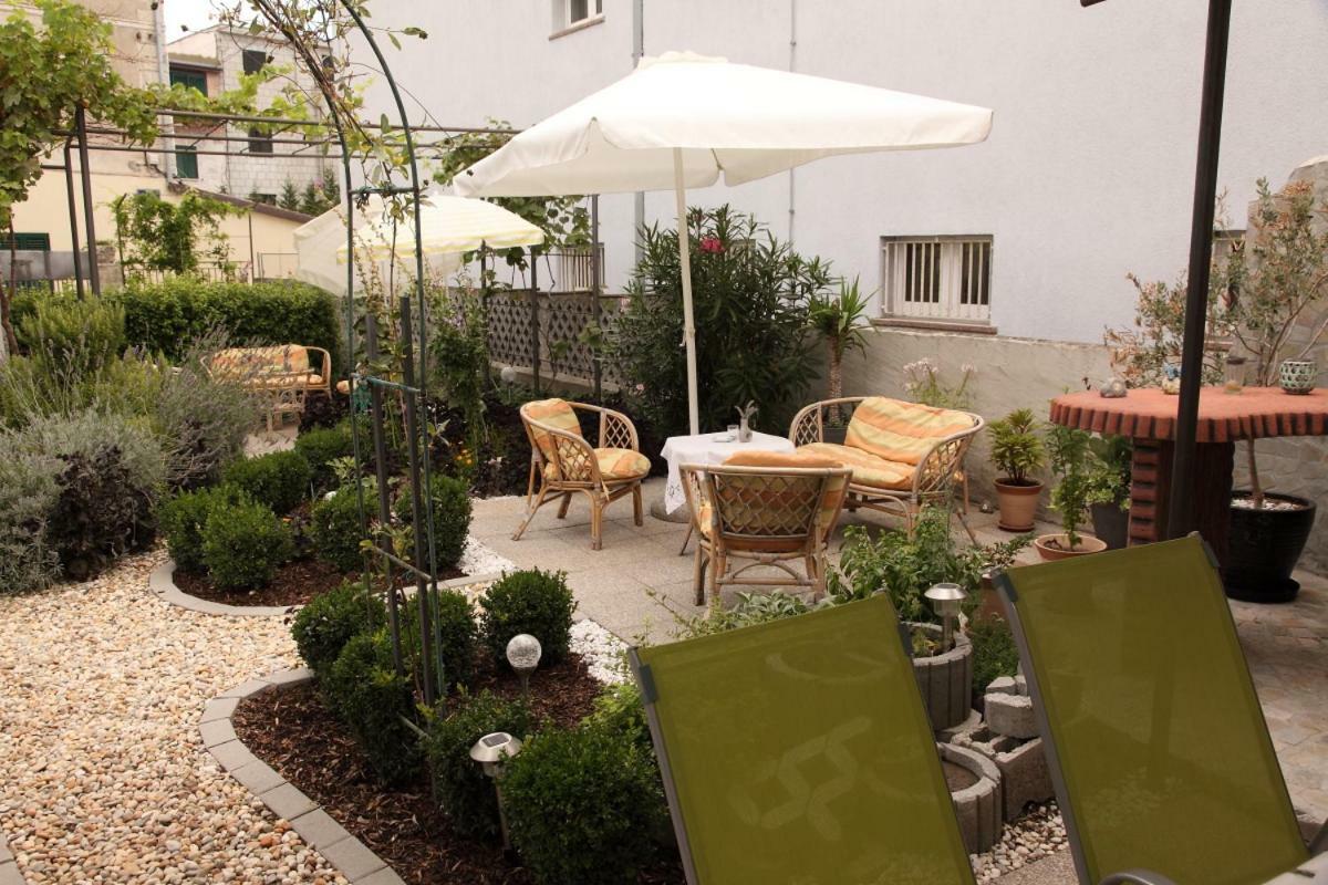Apartments Mali Raj Vranjic Εξωτερικό φωτογραφία